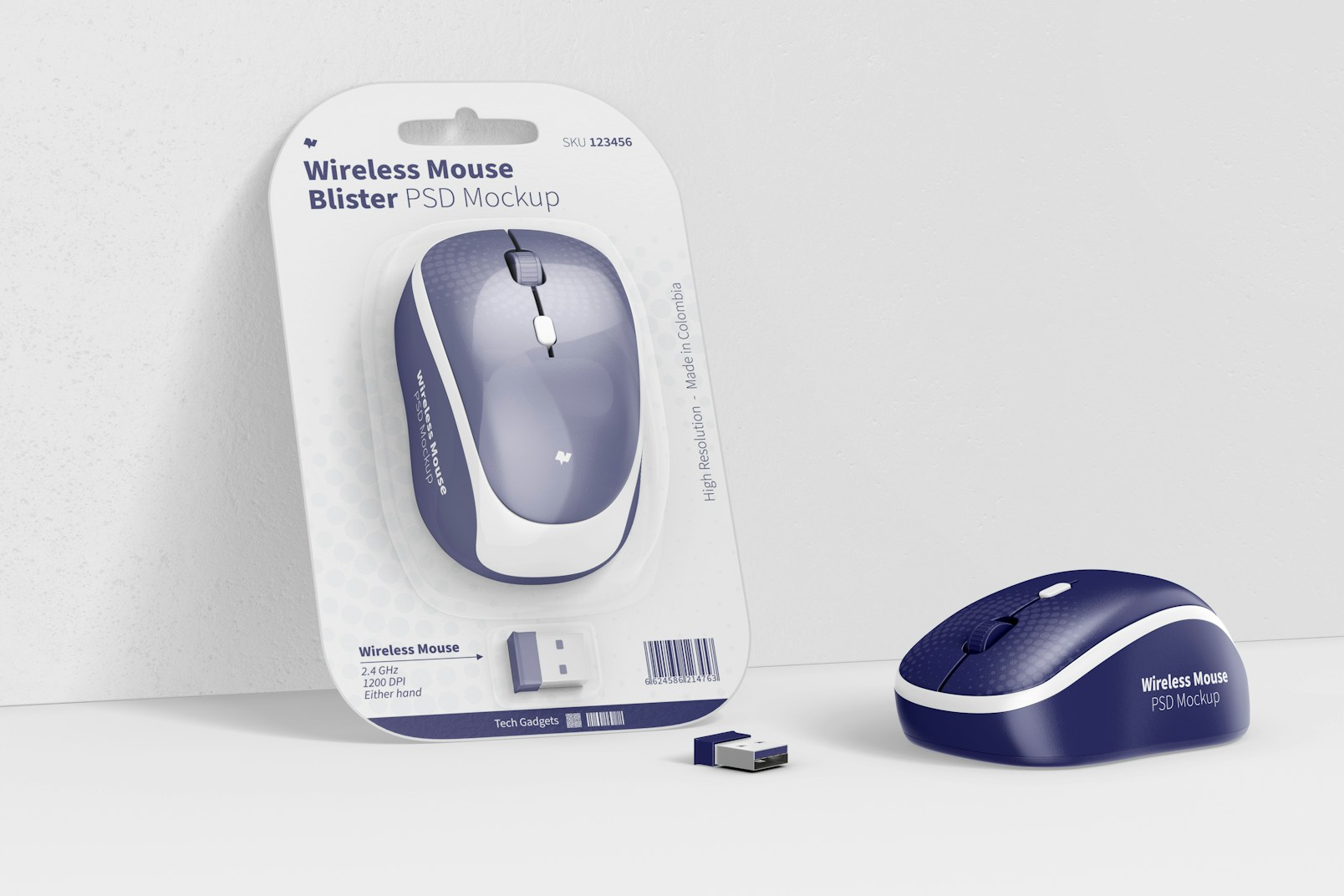 Wireless Mouse Blister Mockup, Leaned 02